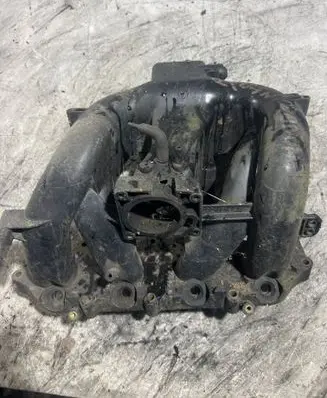 Ford Mondeo Mk III Intake manifold 1820L