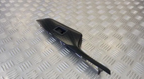 Toyota C-HR I Front door trim bar 74232F4020 74232F4040
