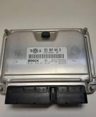 Volkswagen PASSAT B5.5 Engine control unit/module 3B1907401B 0281010447 1039S01058