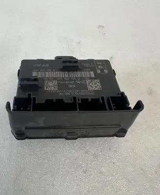 Audi Q5 SQ5 Door control unit/module 4M1959795D P10146516 4M1959795