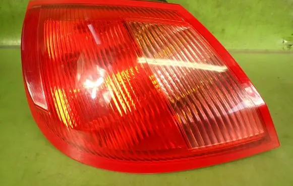 Mitsubishi Colt Rear/tail lights MR957365