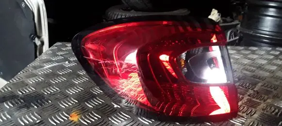 Renault Captur Rear/tail lights 265558548R