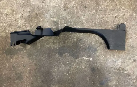 Renault Megane III Rear sill trim cover 156045911