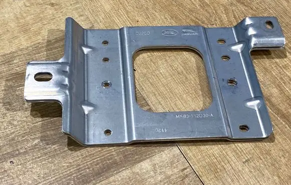 Jaguar F-Pace Steering rack mounting bracket MK83112D30A