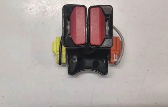 Volvo V60 Rear seatbelt buckle 31250658