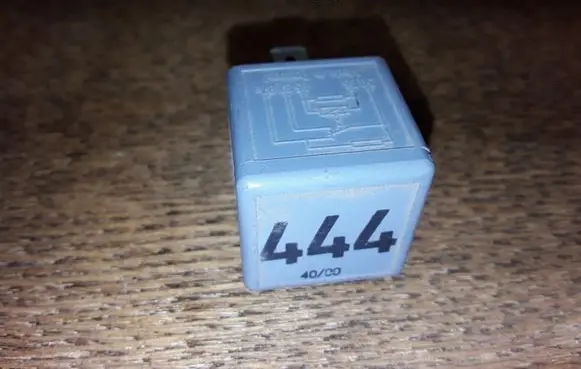 Volkswagen Sharan Other relay V23134A52X400 1J0927841