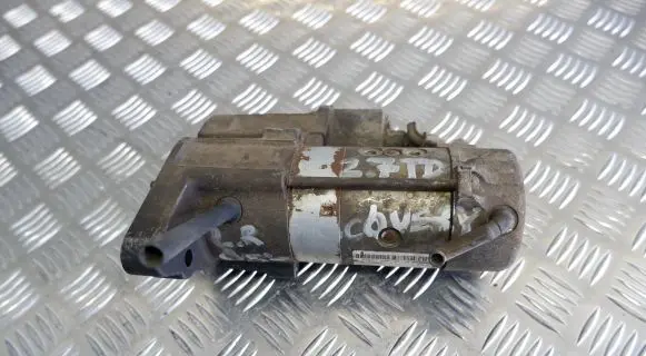 Land Rover Discovery 3 - LR3 Starter motor NAD500080