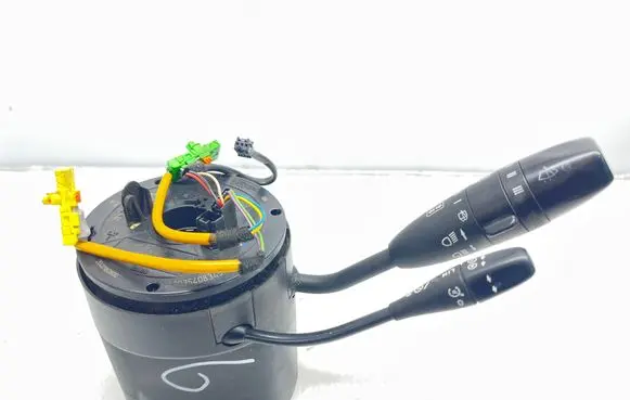 Mercedes-Benz C W203 Wiper turn signal indicator stalk/switch A2035408345