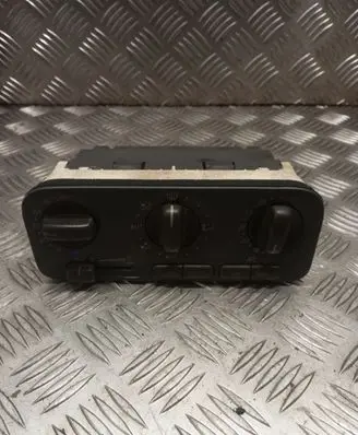 Volvo S70 V70 V70 XC Climate control unit