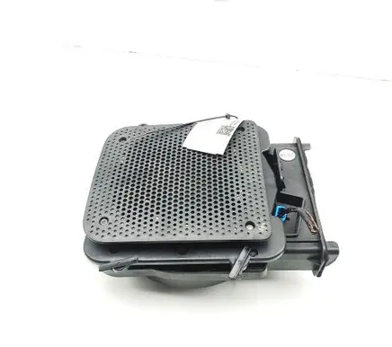BMW X2 F39 Subwoofer speaker 9275995