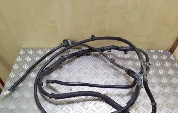 Positive cable (battery)