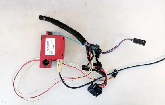Land Rover Range Rover L322 Antenna control unit xui500250a 12950900