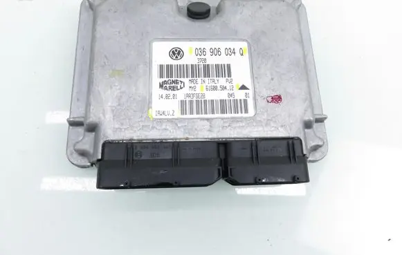 Audi A2 Engine control unit/module 6160050412 036906034Q IAW4LVZ