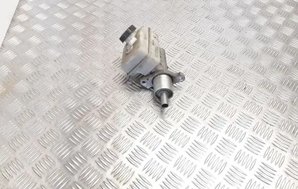 Mercedes-Benz A W169 Master brake cylinder A1694300202