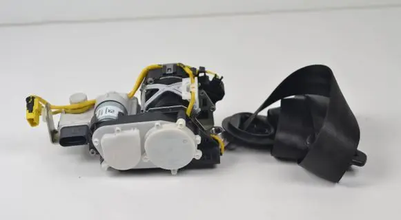Audi A6 S6 C7 4G Front seatbelt 34090806B 3N0751 1060899