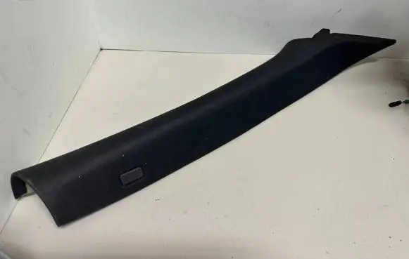 BMW X5 E53 (A) pillar trim 8203866
