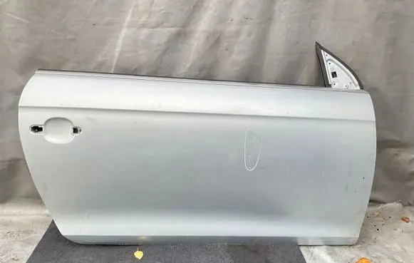 Door (2 Door Coupe)