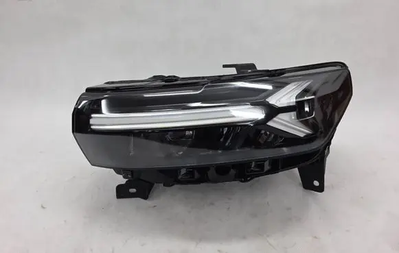 Dacia Duster III Headlight/headlamp 260603515R