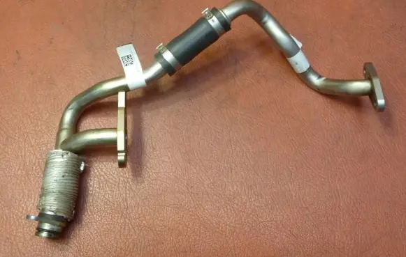 BMW 5 G30 G31 Turbo turbocharger oiling pipe/hose 8586484