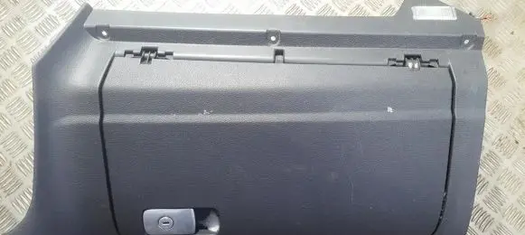 Volkswagen Golf V Glove box 1k2857290