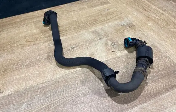 Jaguar F-Pace Engine coolant pipe/hose GX738C481CD