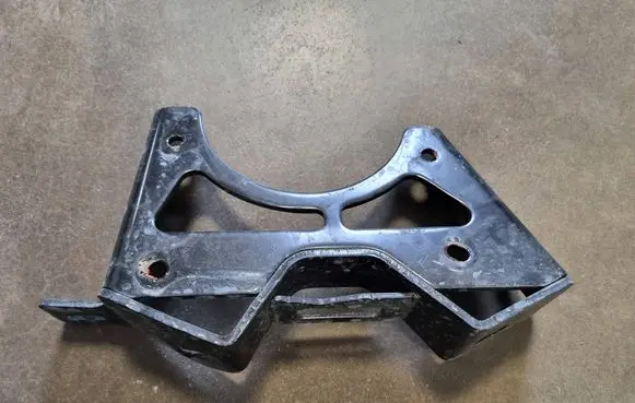 Ram 1500 Gearbox mounting bracket P68264786AC 68264786AC