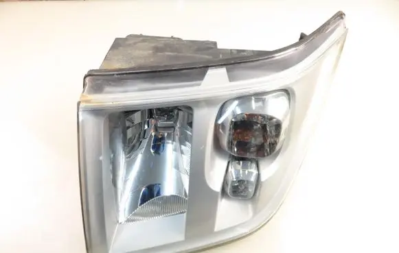 Ford Transit Headlight/headlamp