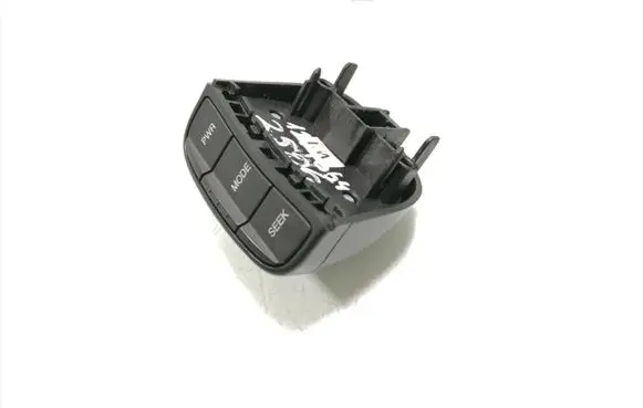 Chevrolet Aveo Steering wheel buttons/switches 