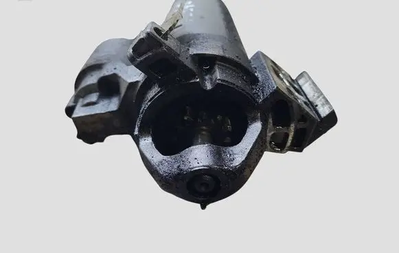 BMW 1 E81 E87 Starter motor