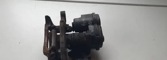 Nissan Qashqai Rear brake caliper