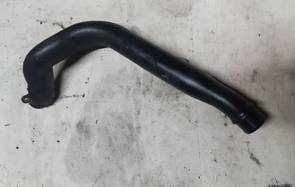 Volvo XC90 Intercooler hose/pipe 30647918
