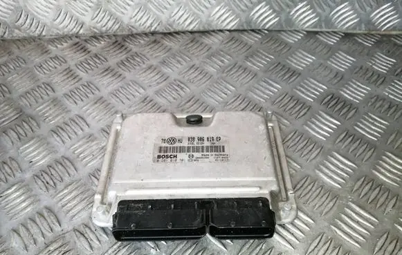 Volkswagen PASSAT B5.5 Engine control unit/module 038906019EP 0281010701