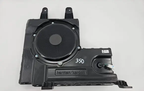Ram 1500 Subwoofer speaker P68315544AA 68315544AA