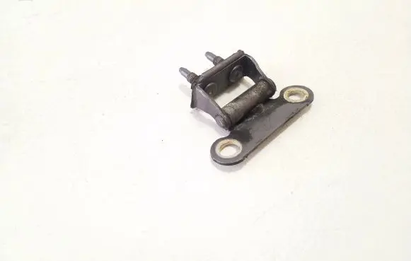 Lexus CT 200H Tailgate/trunk/boot hinge