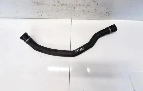 Land Rover Range Rover L322 Engine coolant pipe/hose