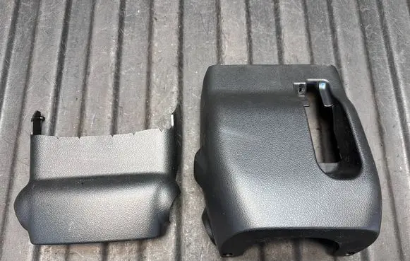 Toyota Hilux VIII Steering wheel column trim 452870K200 452860K060