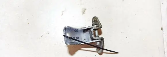 Ford Mondeo Mk III Rear door lower hinge v93bb f26806-alrrrl