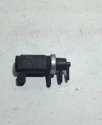 Audi A6 S6 C4 4A Turbo solenoid valve 059906627 2190322 72190322