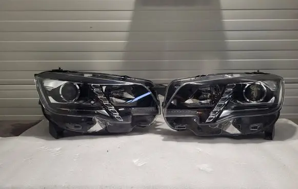 Peugeot Rifter Headlights/headlamps set 9816827180