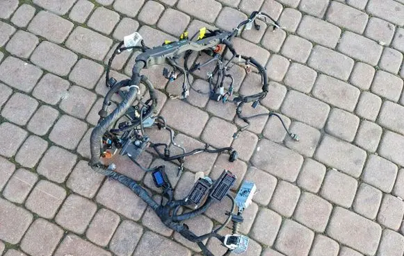 Opel Astra K Engine installation wiring loom 39176682