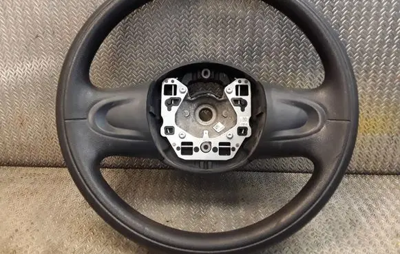Mini One - Cooper Coupe R56 Steering wheel