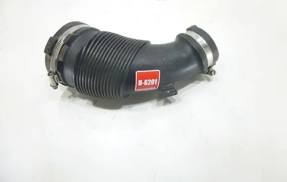 Audi A4 S4 B9 Air intake hose/pipe 04L129661B 6201