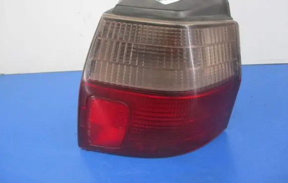 Mitsubishi Galant Rear/tail lights 220-87201