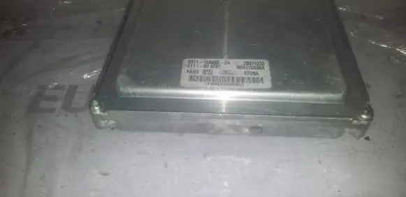 Ford Mondeo Mk III Engine control unit/module 5S7112A650EA E11L000187