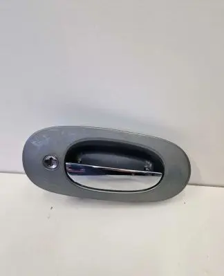 Jaguar XK8 - XKR Front door exterior handle R31058