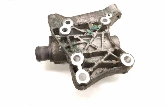 Land Rover Discovery Sport Engine mounting bracket GJ326030AA
