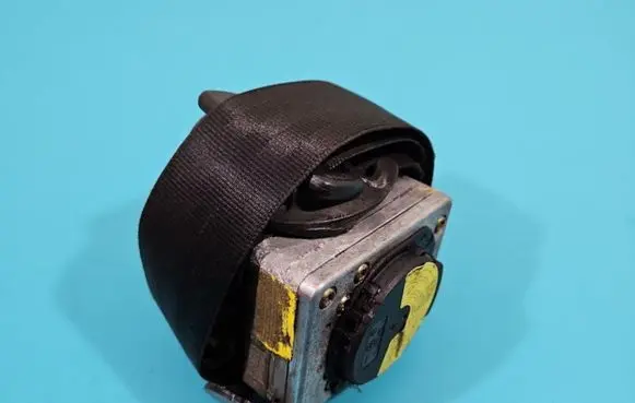 Seat Leon (1M) Front seatbelt 1M0857705A IMPRK1366448