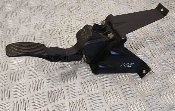 Mercedes-Benz Sprinter W901 W902 W903 W904 Accelerator throttle pedal 0280755025 A9063000304 ZGS013Q018