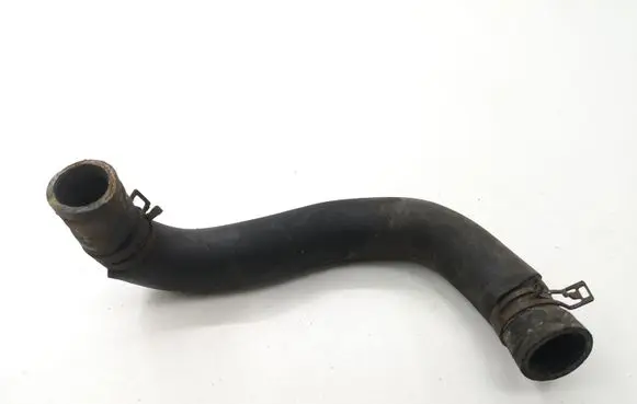 Mazda CX-7 Engine coolant pipe/hose