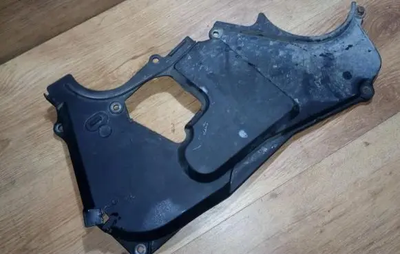 Volvo S40, V40 Timing belt guard (cover) 7700108026b